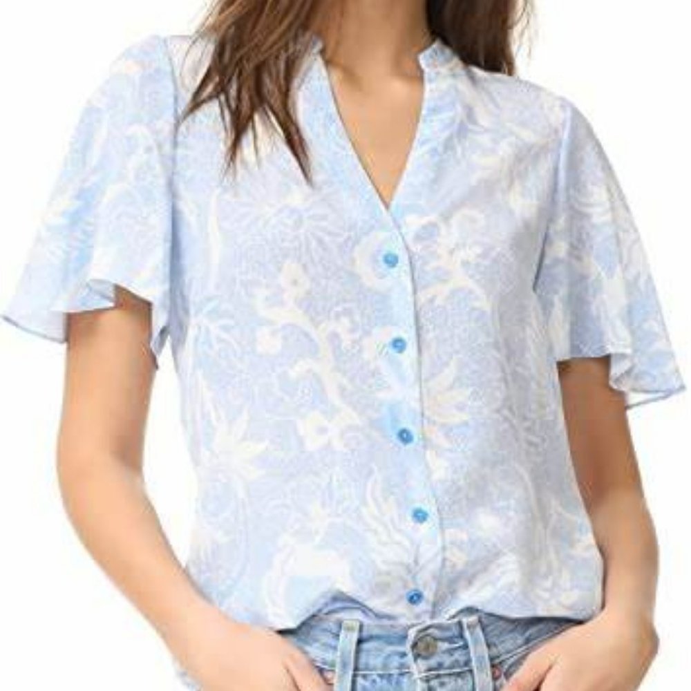 NWT Short Sleeve Flutter Sleeve Blouse, Blue/Ivory